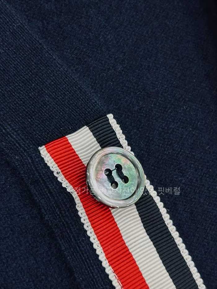 7ae56bf731d24cbb00f31b803aa180f6_1754919341_8398.jpg