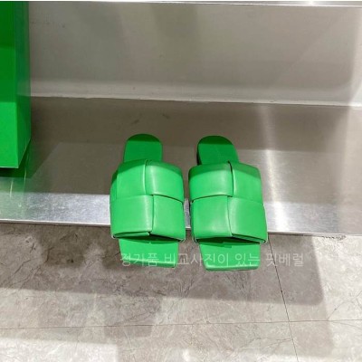 보*가베네타 패치 플랫 뮬 슬리퍼