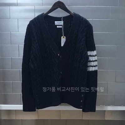 [국내배송] 톰*라운 4BAR 메리노 울 아란 케이블 가디건
