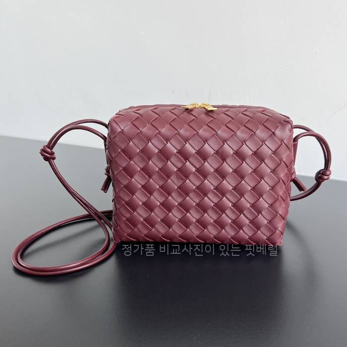 보*가베네타 680255 루프 카메라백 미니