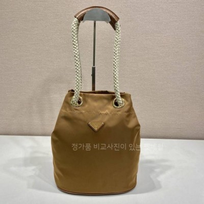 프*다 1BE082 리나일론 버킷백 스몰