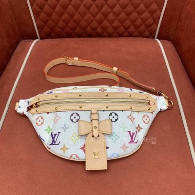 루*비통 M13660 LVxTM 하이 라이즈 범백
