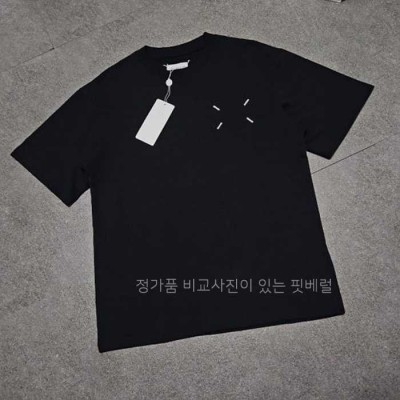 [국내배송] 메*마르지엘라 자수 넘버 티셔츠 블랙