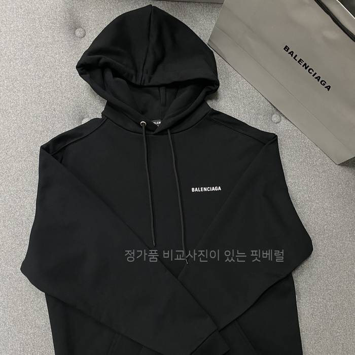 발*시아가 로고 후드티셔츠