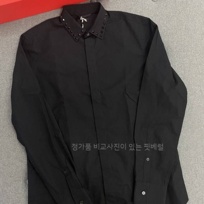 발*티노 락스터드 리벳 셔츠