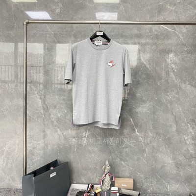 톰*라운 도그 프린트 반팔티셔츠