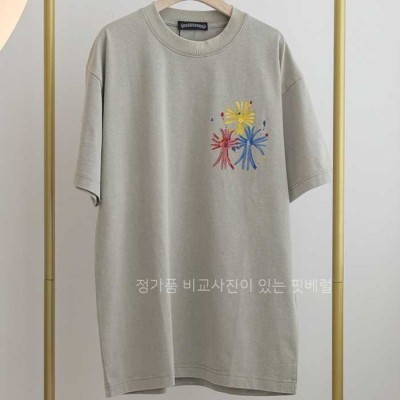 [국내배송] 크*하츠 컬러 십자가 티셔츠
