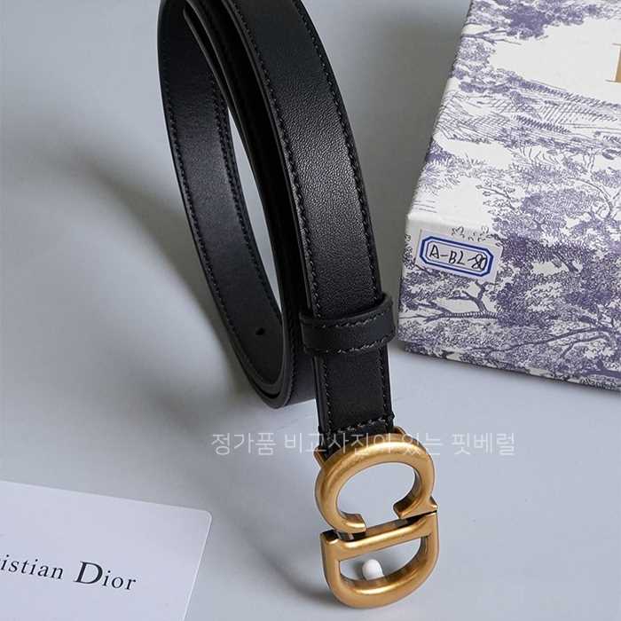 [국내배송] 디* 여성 CD 금장 Saddle 레더 벨트
