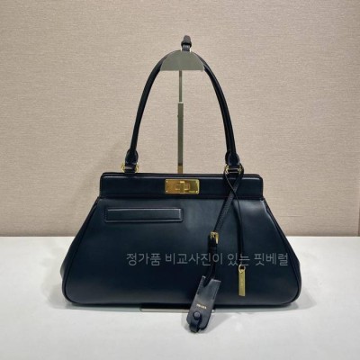 프*다 1BG569 가죽 토트백 미듐