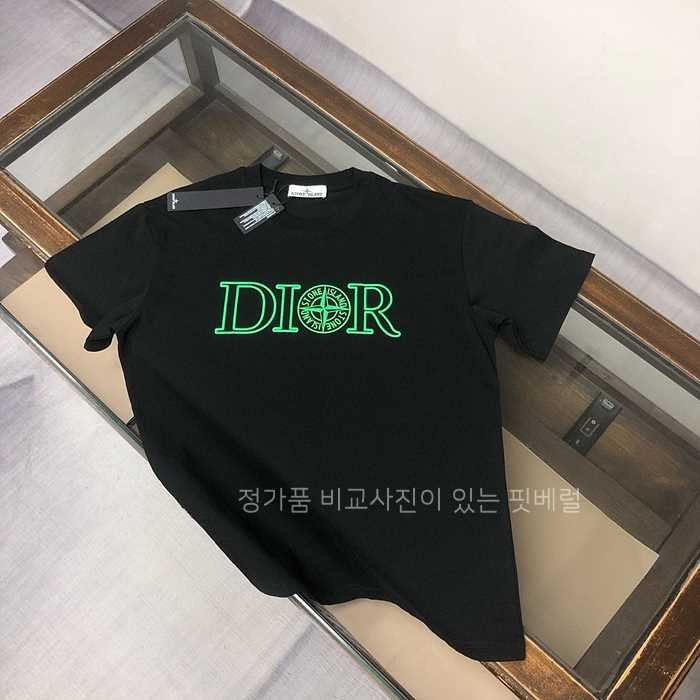 [국내배송] 디* 스*콜라보 티셔츠