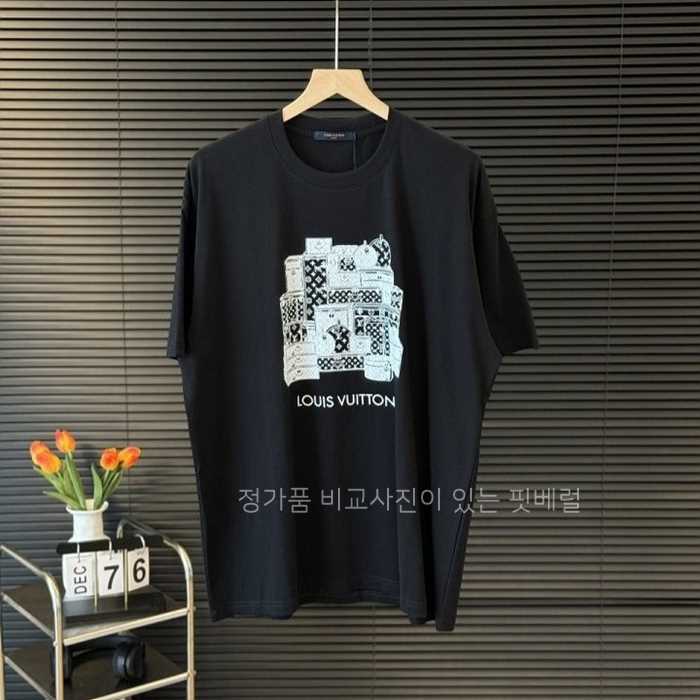 [국내배송] 루*비통 캐리어로고 티셔츠