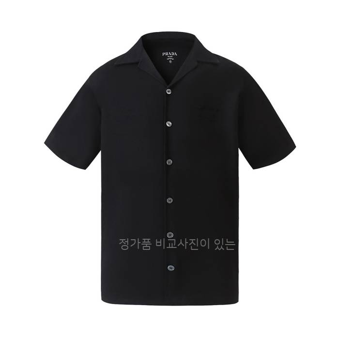 프*다 삼각 로고 피케 반팔 셔츠