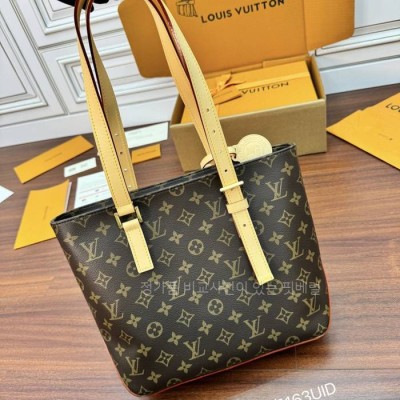 루*비통 M12095 피아노