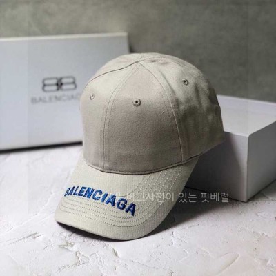 [국내배송] 발*시아가  로고 자수 볼캡
