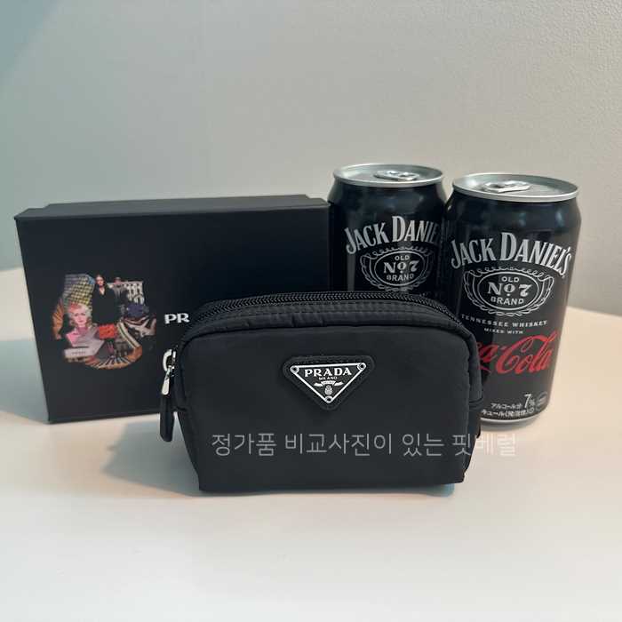 [국내배송] 프*다 파우치 은장
