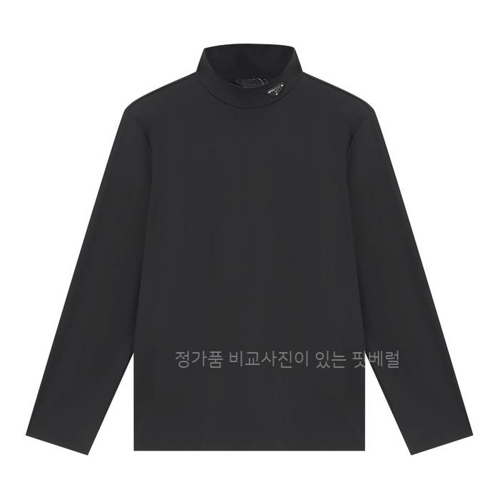 프*다 하이넥 로고 니트