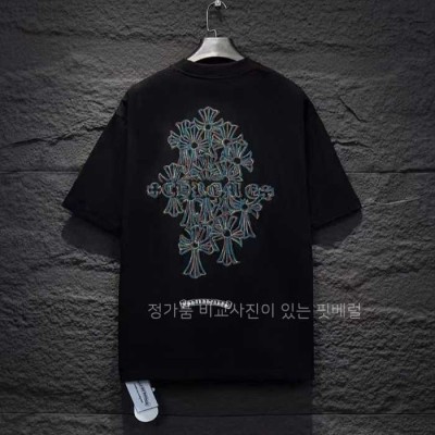 [국내배송] 크*하츠 십자가 레터링 멀티 자수 워싱 반팔티