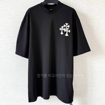 크*하츠 산스크리트 크로스 반팔티셔츠