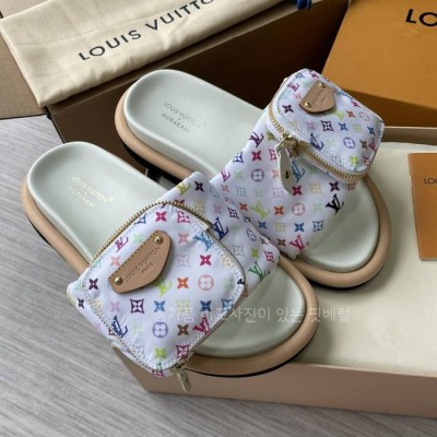 루*비통 LV x TM 풀 필로우 플랫 컴포트 슬리퍼