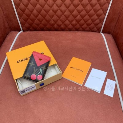 루*비통 M14562 LV x TM 포르트카르트 마그넷 카드지갑