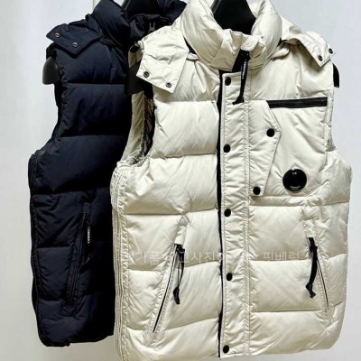 [국내배송] 씨* 고글 패딩 조끼 밀레밀리아 (2color)