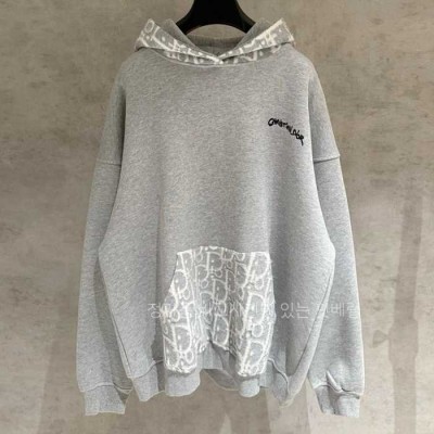 [국내배송] 디* 레터링자수 오블리크 후드