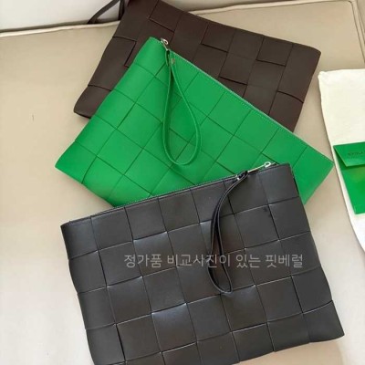 [국내배송] 보*가베네타 라지 카세트 파우치 (2color)