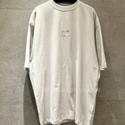 발*시아가 하트 반팔티셔츠