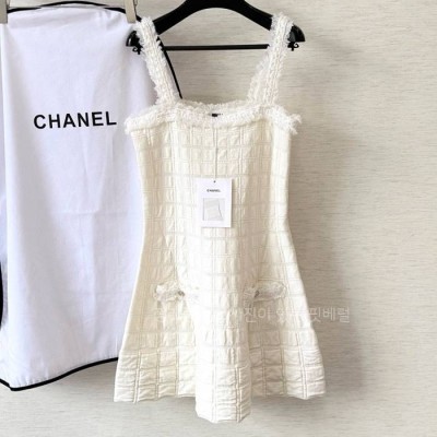 샤* 플레드 슬리브리스 자카드 슬립 드레스