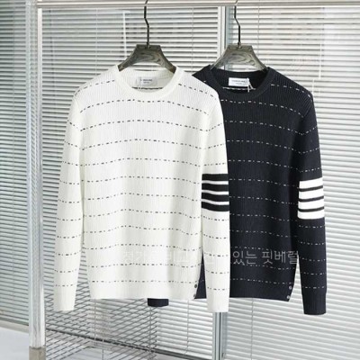 [국내배송] 톰*라운 사선 스티치 울니트 (2color)