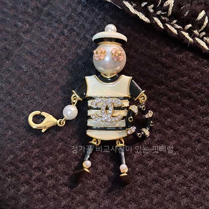 [국내배송] 샤* 로봇브로치