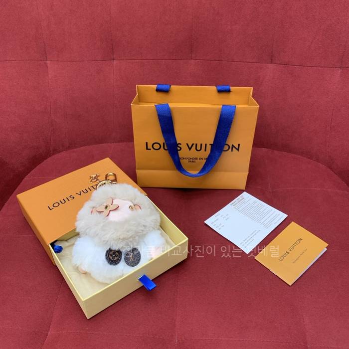 루*비통 M02324 백 참 마이 비비엔