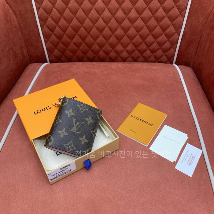 루*비통 M14718 LV 참 포켓 월릿 반지갑