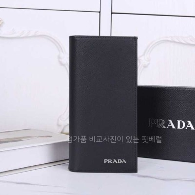 [국내배송] 프*다 Saffiano 장지갑