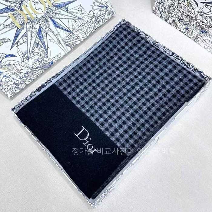 [국내배송] 디* 남여 공용 캐시미어 스카프