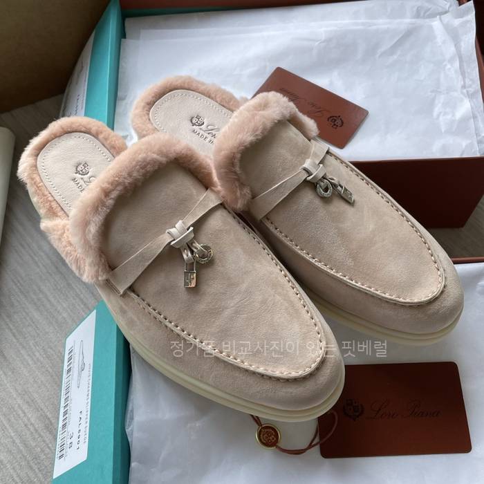 로*피아나 바부슈 참스 워크 뮬