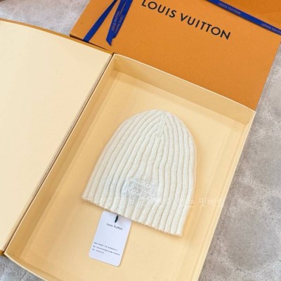 루*비통 LV 스크립트 비니