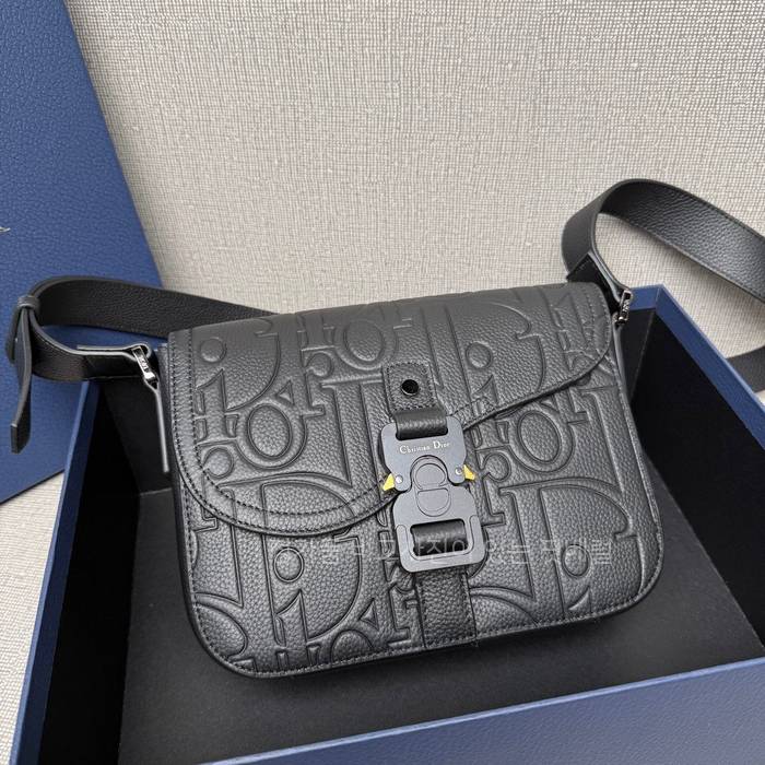 디* 새들 플랩 스트랩백 스몰