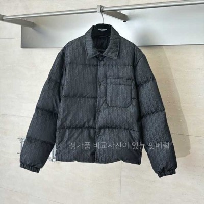 [국내배송] 디* D197 오블리크 자카드 구스 다운 오버셔츠 패딩