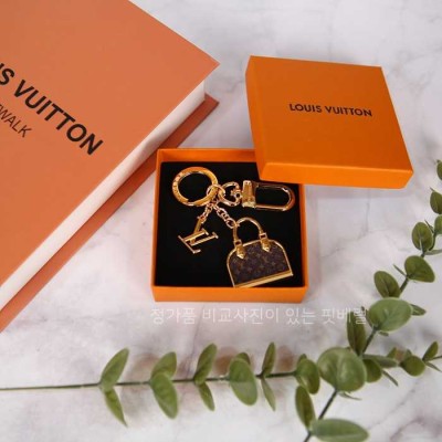 [국내배송] 루*비통 모노그램 알마 백참&키링