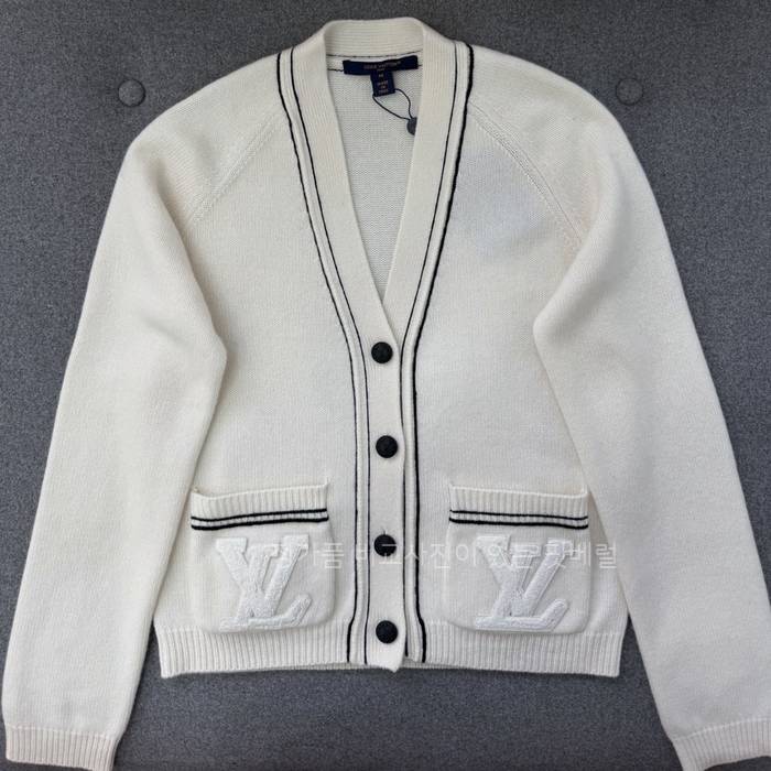 루*비통 스트라이프 악센트 가디건