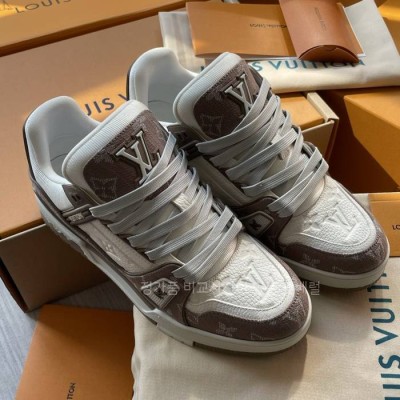 루*비통 LV 트레이너 스니커즈 남성용