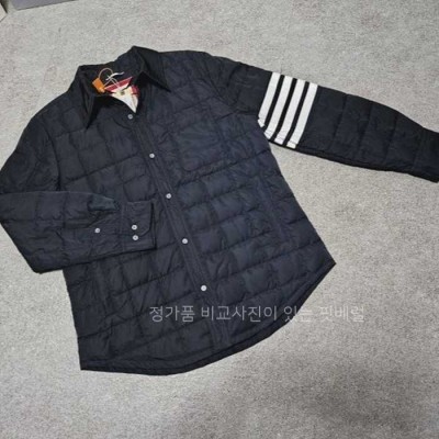 [국내배송] 톰*라운 TB 사선완장 다운 자켓 진네이비