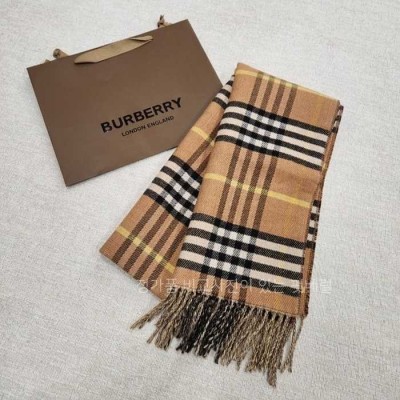 [국내배송] 버*리 옐로우 체크 캐시미어 숄