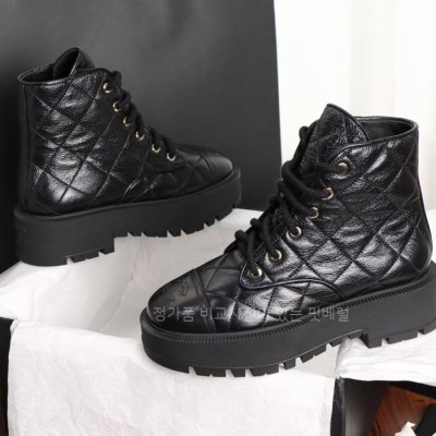 샤* 24A 퀄팅 레이스업 부츠