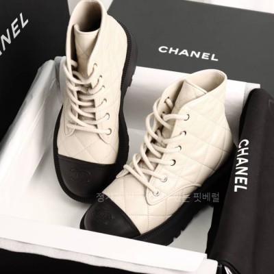 샤* 24A 퀄팅 레이스업 부츠