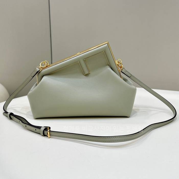 펜* 퍼스트 스몰