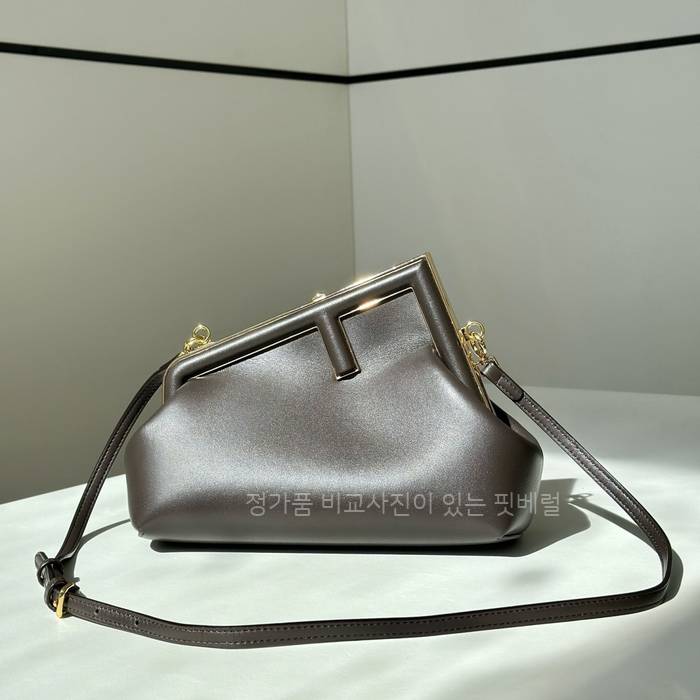 펜* 퍼스트 스몰