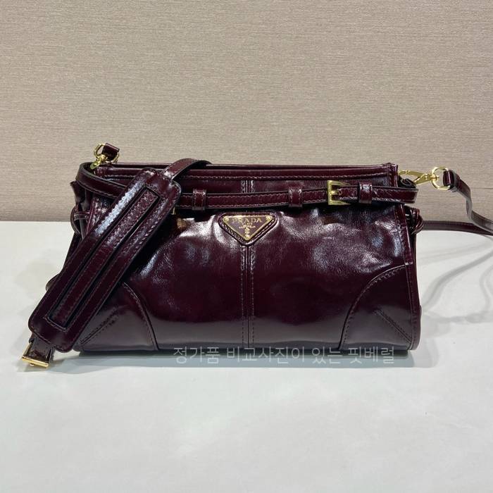 프*다 1BA215 가죽 숄더백
