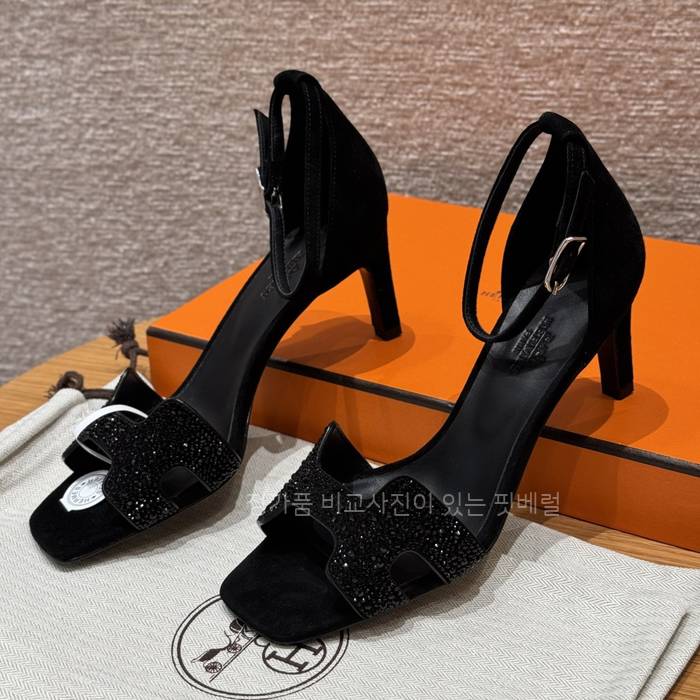 에*메스 조이 스트랩 샌들 힐 70